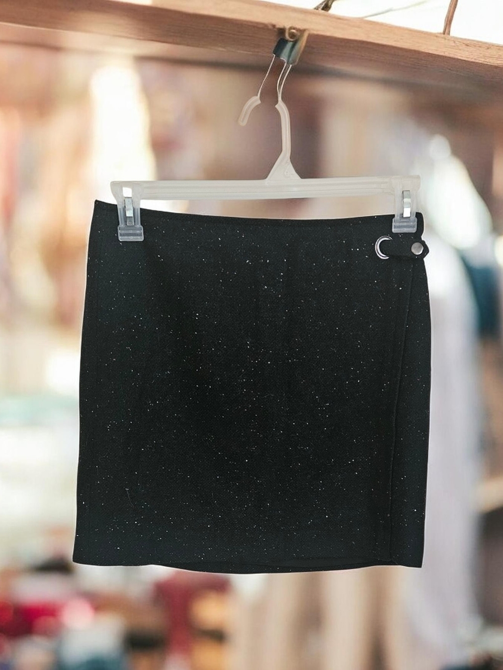 Banana Republic Black Red And White Mini Skirt with Side Ring